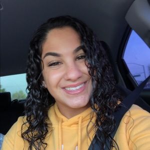 Meet your Posher, Mariam